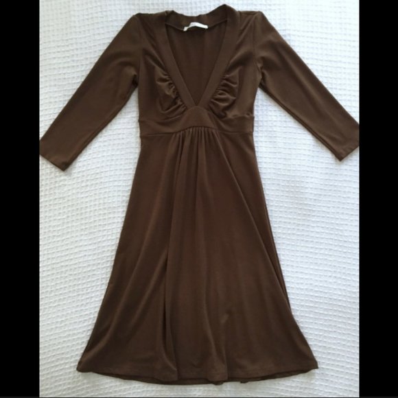 Susana Monaco Stretch Classic V-Neck 3/4 Sleeve Dress - Picture 1 of 6